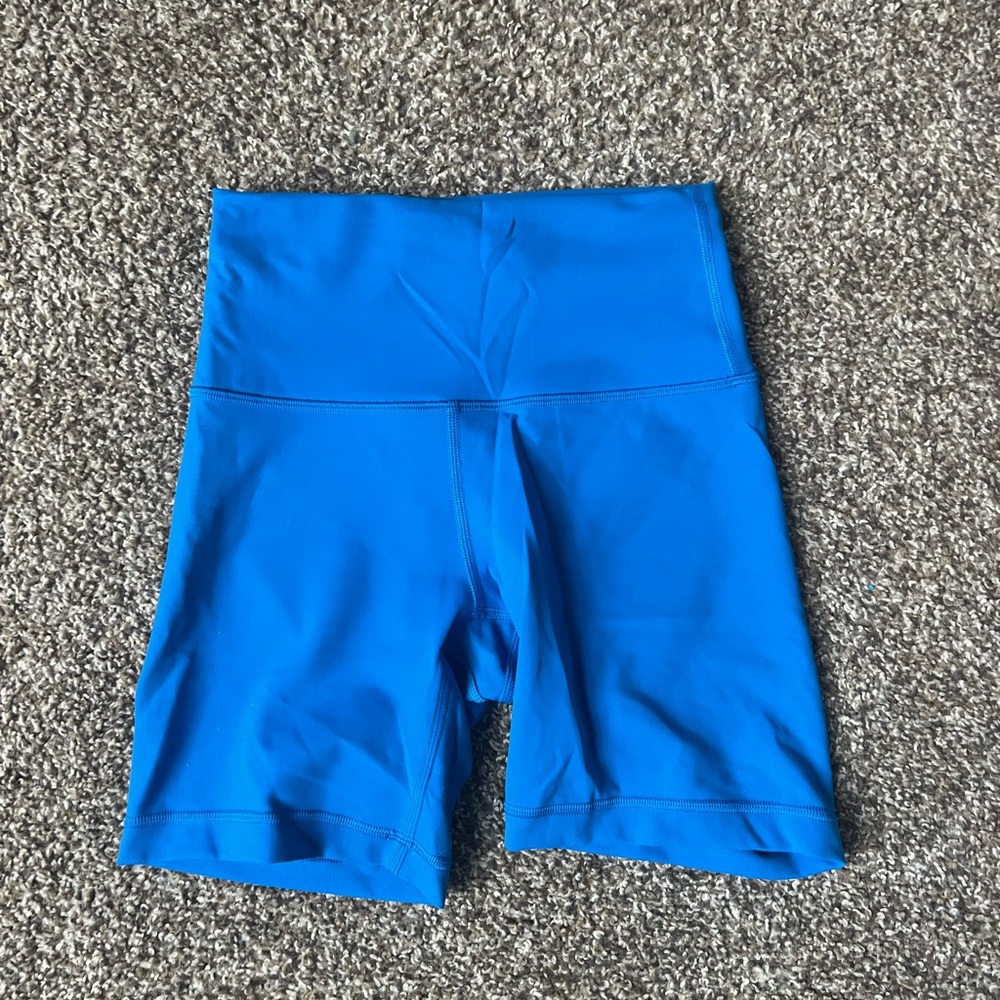Lululemon Wonder Under Biker Shorts size 4 Poolside Blue